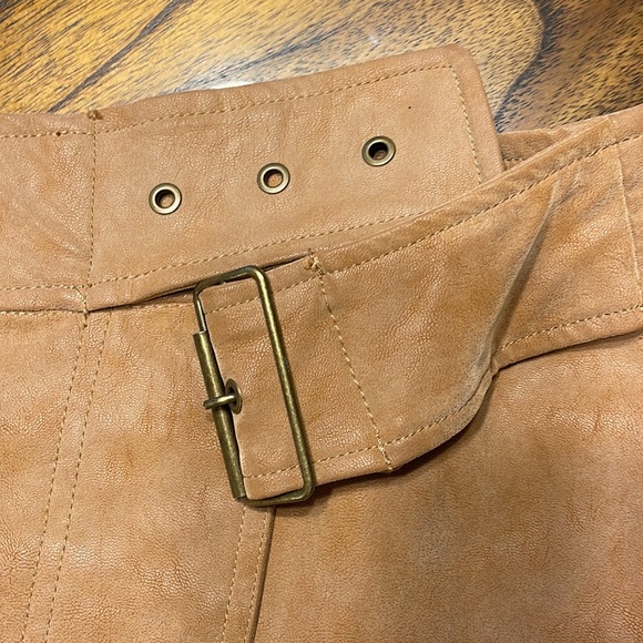NWT Free People Leather skirt with belt size 6 - Picture 8 of 9
